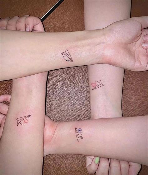 30 tatuajes para hermanas y hermanos unidos: ideas。